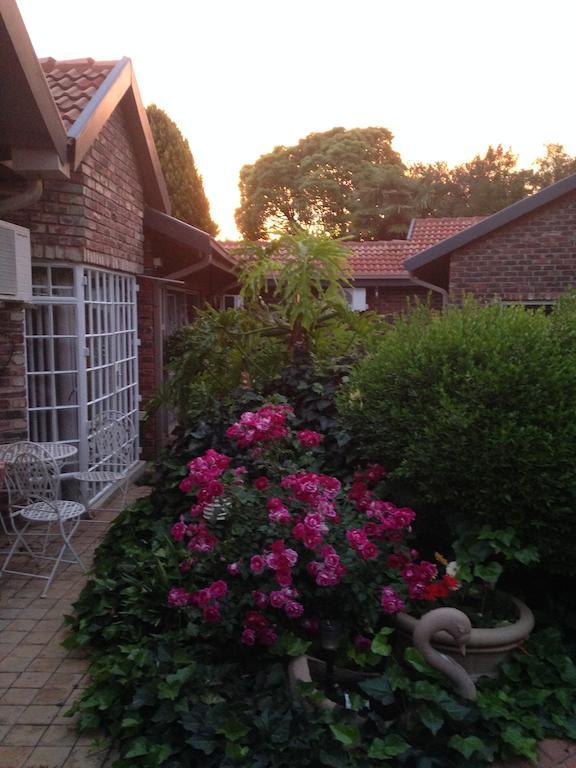 Anne'S Place Potchefstroom Eksteriør bilde